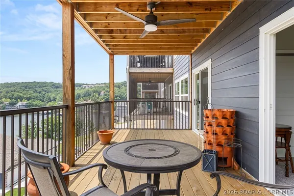 $599,900 | 76 Barolo Lane, Unit 21A, Camdenton, MO 65020