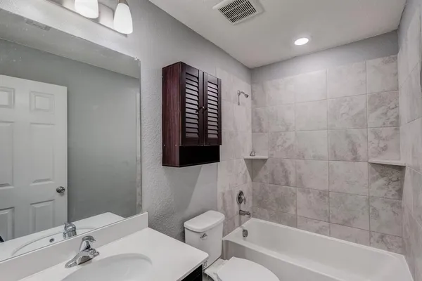 $2,695 | 2700 Tobias Lane, Aubrey, TX 76227