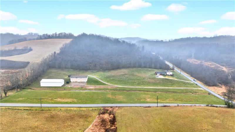 220-222 Kopper Kettle Road Washington, PA 15301 - Photo 13 of 16