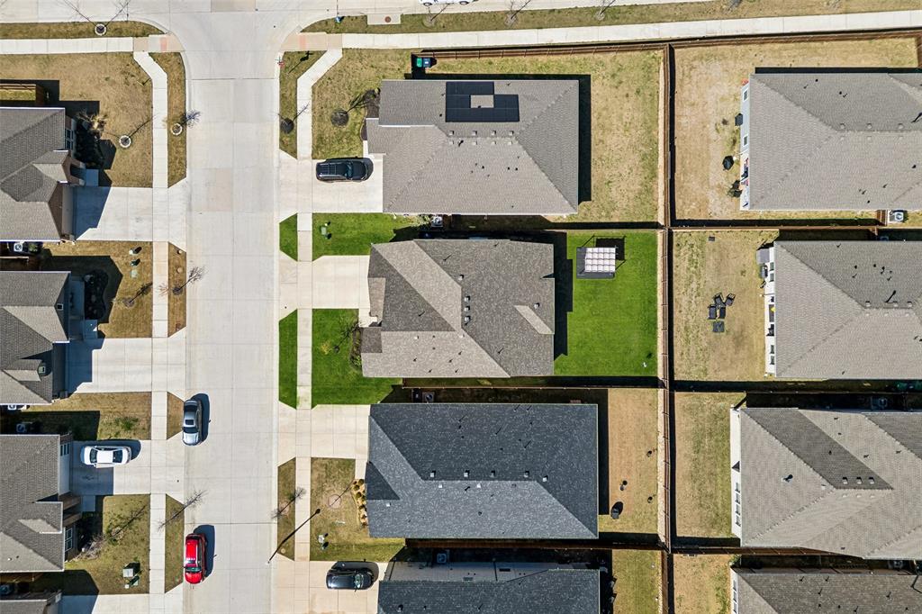 1416 Jackdaw Road Denton, TX 76205 - Photo 27 of 37