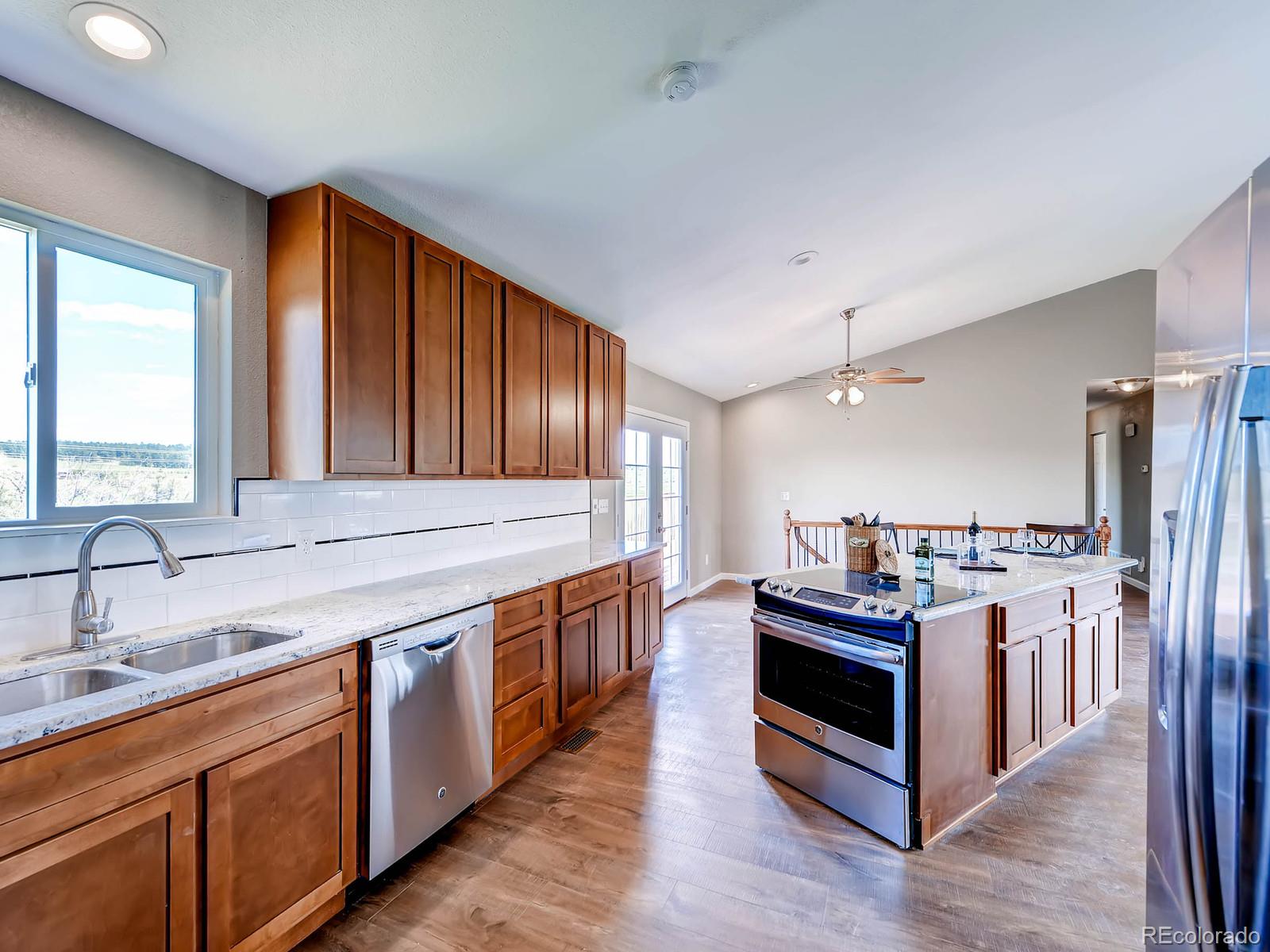 2821 Remington Road Elizabeth, CO 80107 - Photo 7 of 30 Gallery Image 7