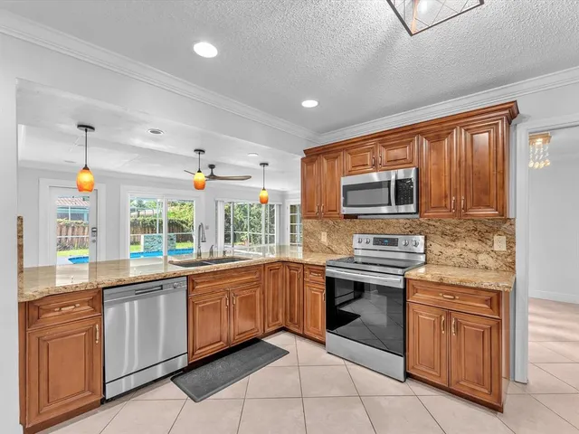 $4,500 | 11762 Northwest 26th Court, Coral Springs, FL 33065