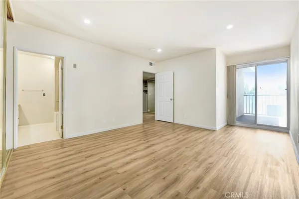 $629,000 | 4189 Vineland Avenue, Unit 108, North Hollywood, CA 91602