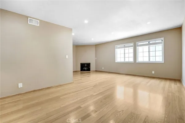 $629,000 | 4189 Vineland Avenue, Unit 108, North Hollywood, CA 91602