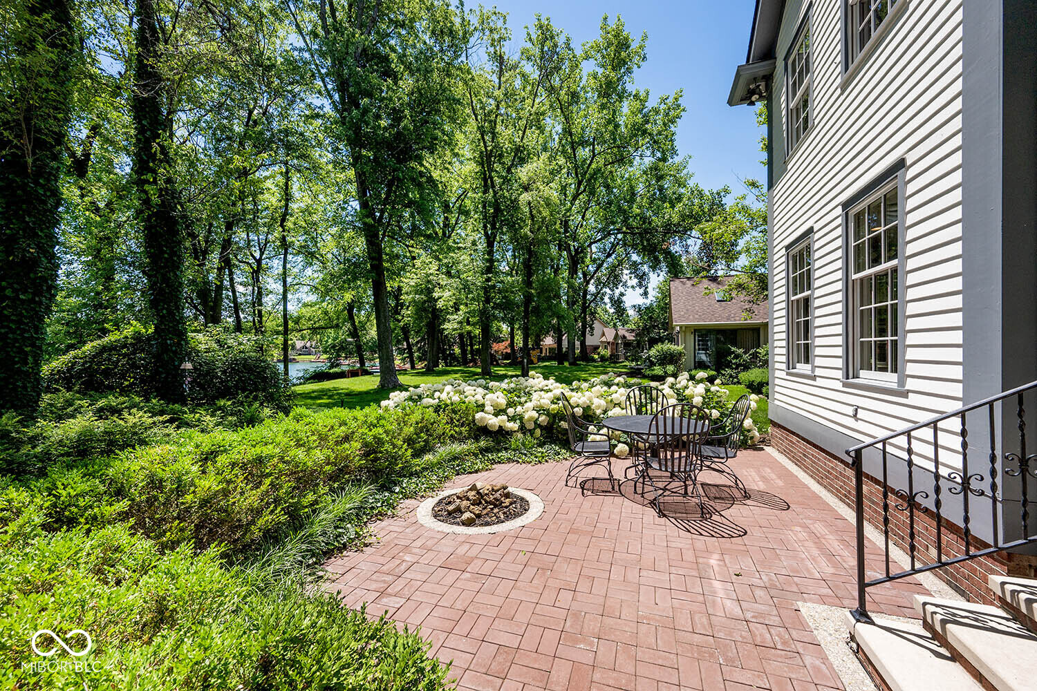 4909 Fall Creek Road Indianapolis, IN 46220 - Photo 24 of 93
