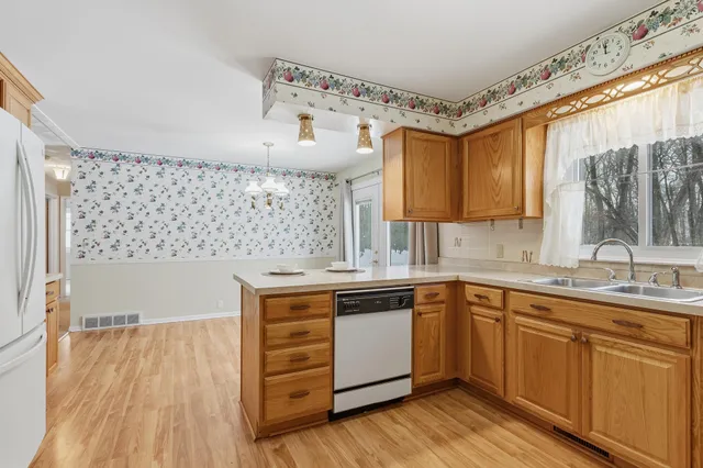 $285,000 | 4704 Romence Road, Portage, MI 49024