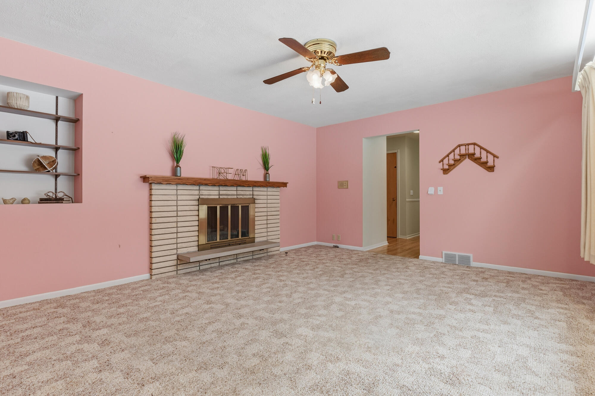 4704 Romence Road Portage, MI 49024 - Photo 19 of 41 4704 Romence Rd - Family Room