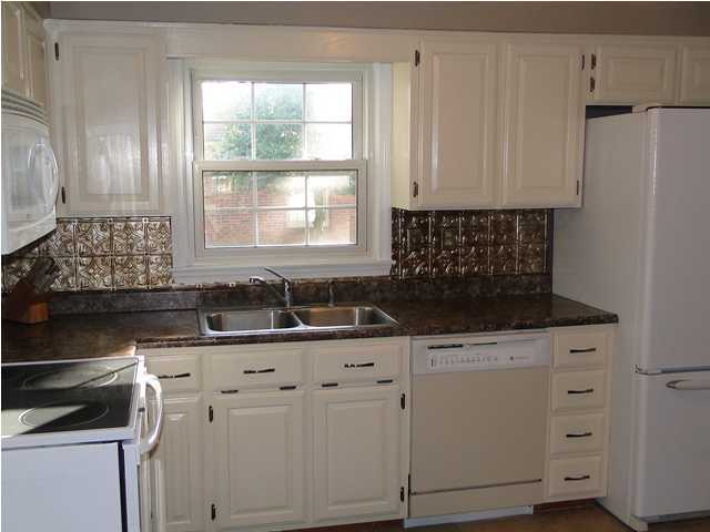 121 Blue Ridge Road Louisville, KY 40223 - Photo 4 of 12 Additional Photo