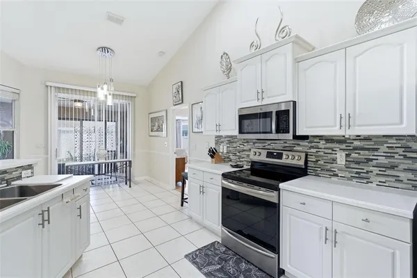 $429,999 | 484 Kettering Road, Deltona, FL 32725