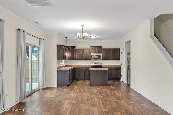 $2,300 | 303 Channel Run Lane, Sneads Ferry, NC 28460