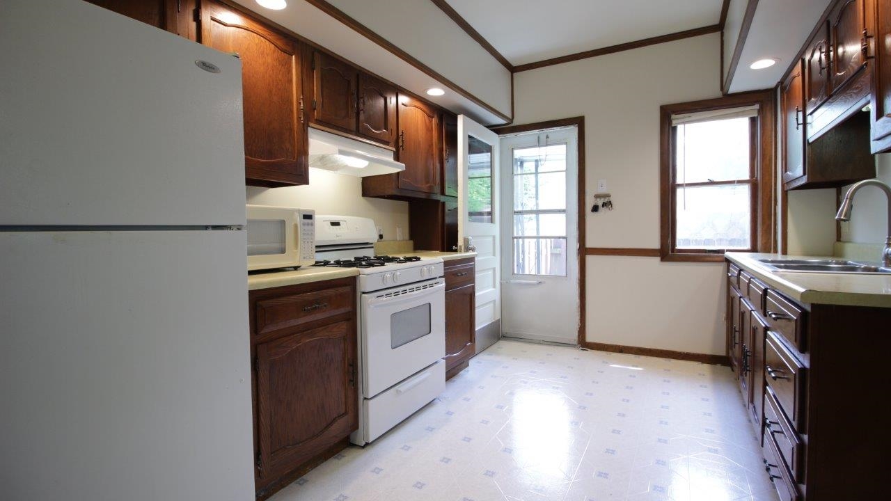 937 3rd Street Fort Wayne, IN 46808 - Photo 7 of 17 Gallery Image 7