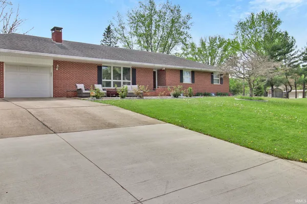 $305,000 | 5704 Princeton Court, Kokomo, IN 46902