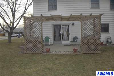 1313 Stogdill Road Bluffton, IN 46714 - Photo 4 of 11 Gallery Image 4