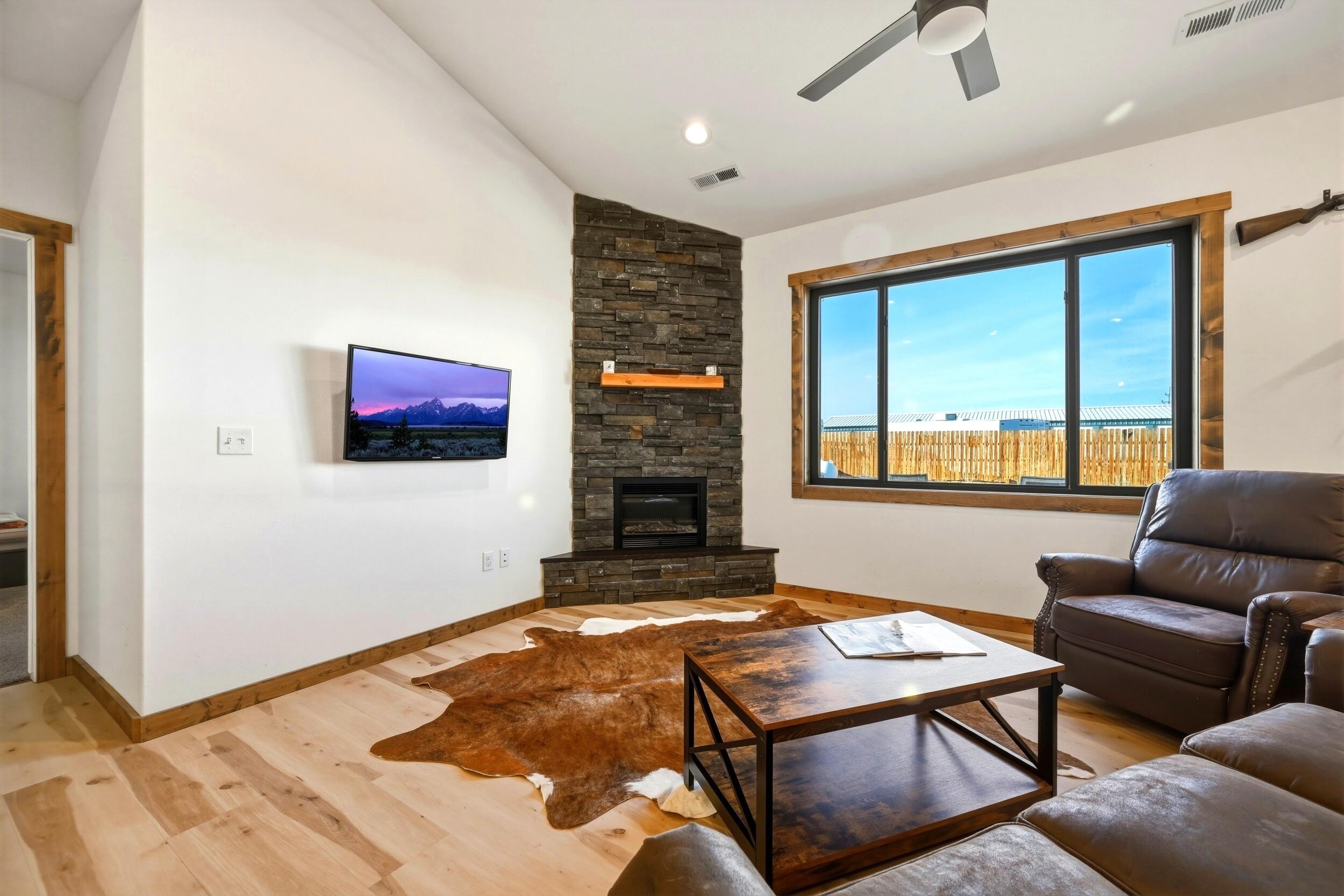 1353 Stoneridge Drive Ranchester, WY 82839 - Photo 6 of 43 living