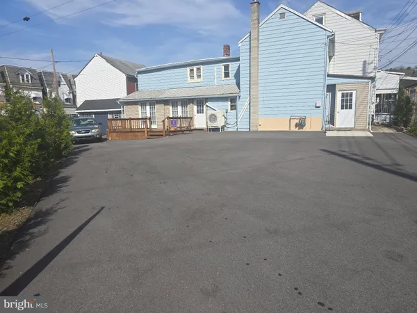 $211,000 | 103 Market Street, Port Carbon, PA 17965