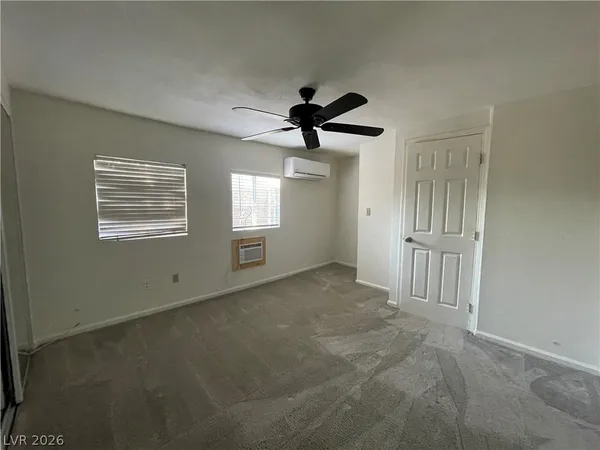 $1,000 | 405 South 15th Street, Unit B, Las Vegas, NV 89101