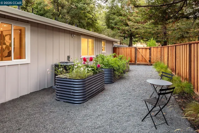 $2,495,000 | 706 St Marys Road, Lafayette, CA 94549