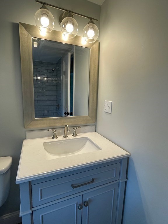 288 Dover Road Westwood, MA 02090 - Photo 14 of 33 Gallery Image 14