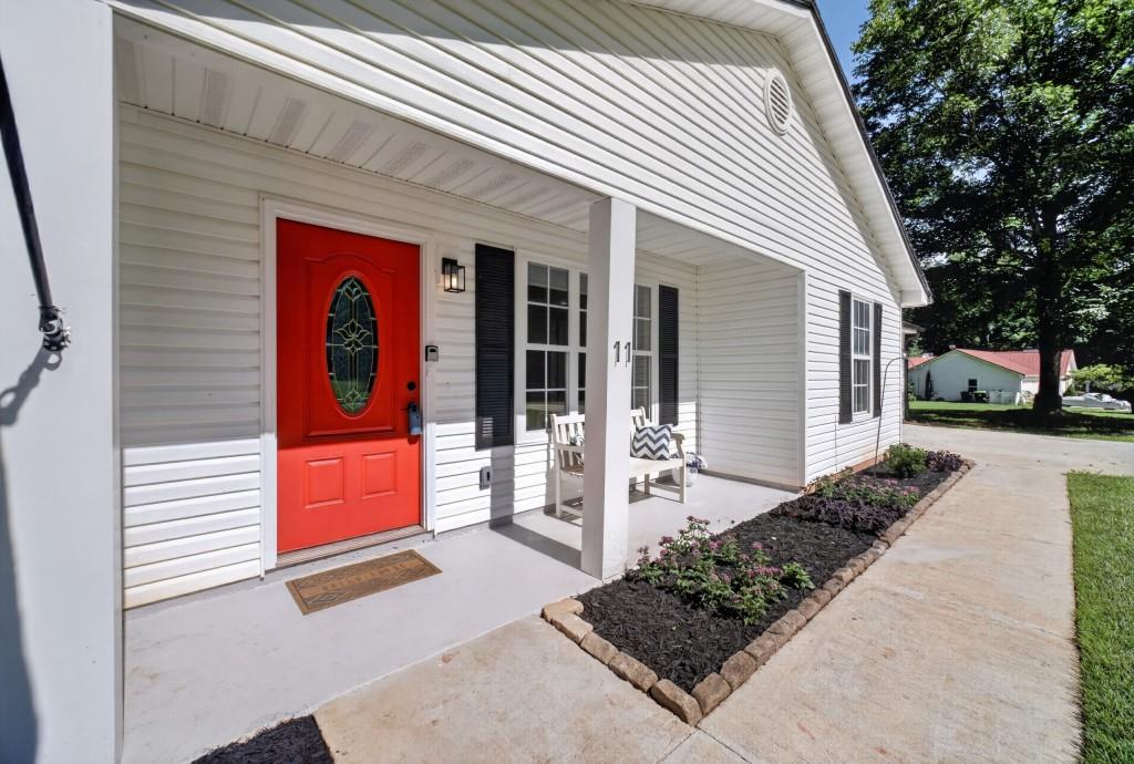 11 Willow Ridge Drive Hampton, GA 30228 - Photo 4 of 42