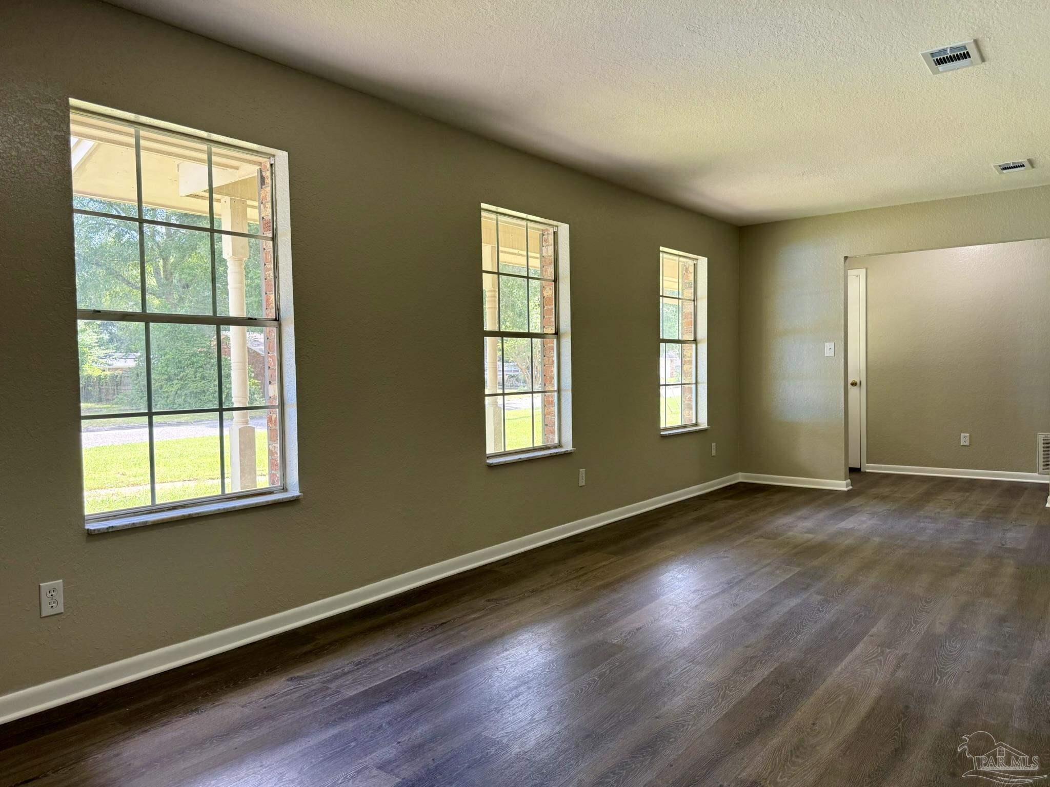 5012 Midas Road Pensacola, FL 32526 - Photo 29 of 59 Gallery Image 29