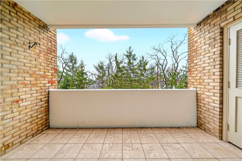 55 Highland Road, Unit 504 Bethel Park, PA 15102 - Photo 18 of 34 Patio