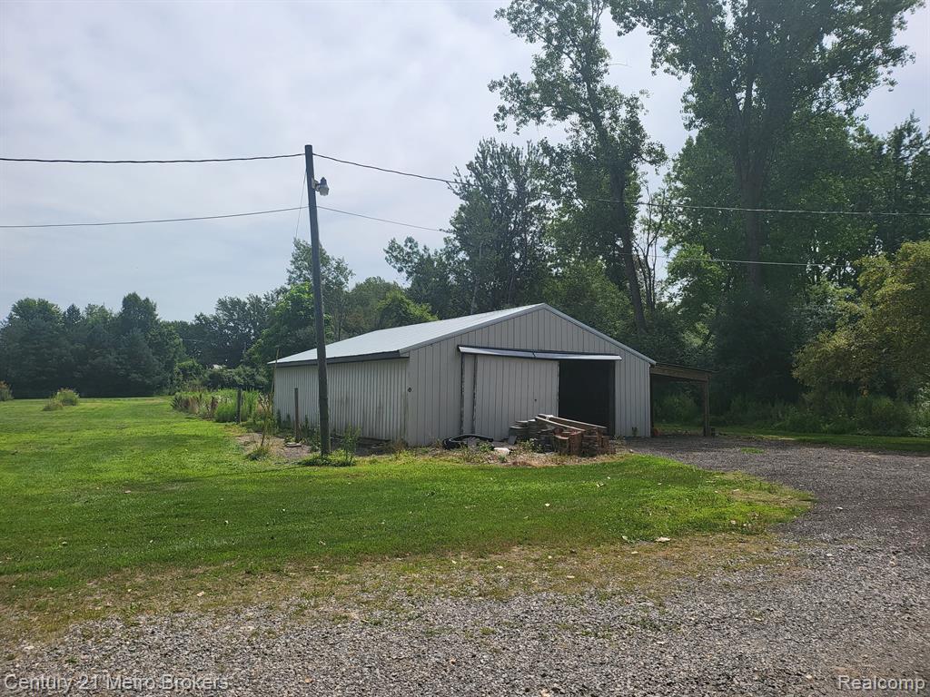 4661 Murphy Lake Road Millington, MI 48746 - Photo 32 of 33