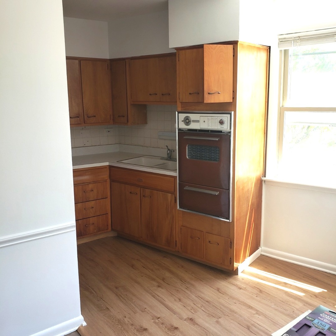 8537 Niles Center Road, Unit 3B Skokie, IL 60077 - Photo 2 of 9