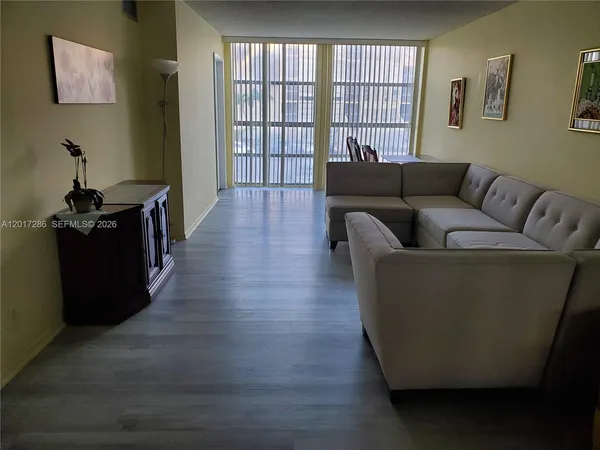 $1,950 | 501 Three Islands Boulevard, Unit 203, Hallandale Beach, FL 33009