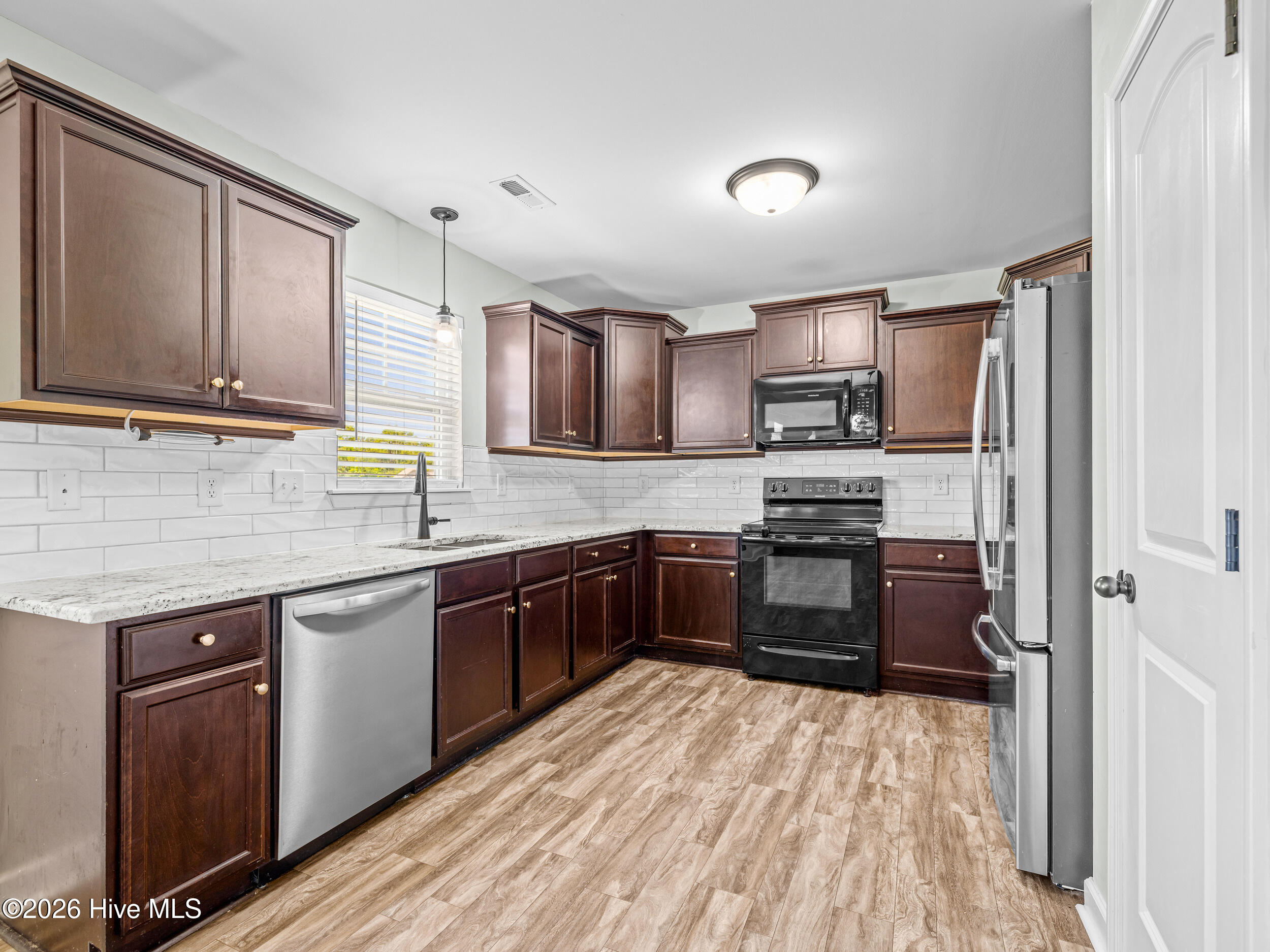 205 Tappi Terrace Hubert, NC 28539 - Photo 18 of 47