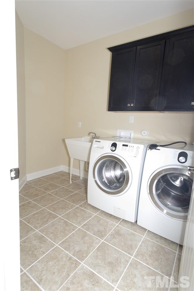 194 Valley Stream Road Spring Lake, NC 28390 - Photo 8 of 24