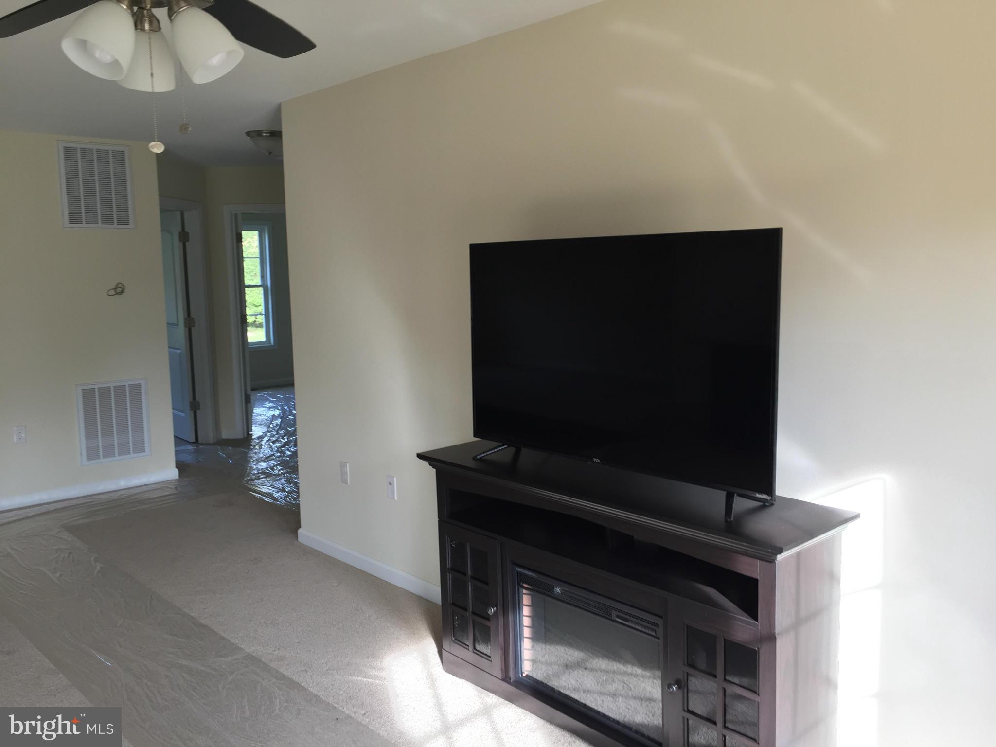 192 Homestead Lane Ranson, WV 25438 - Photo 21 of 25 Living Room