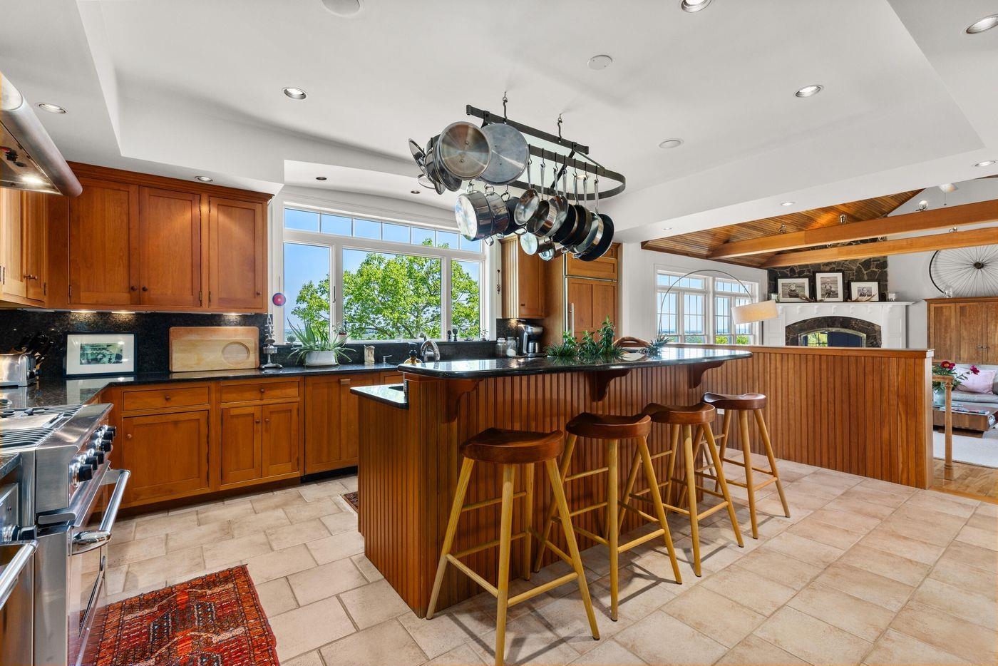 541 S Road Hopkinton, NH 03229 - Photo 16 of 55