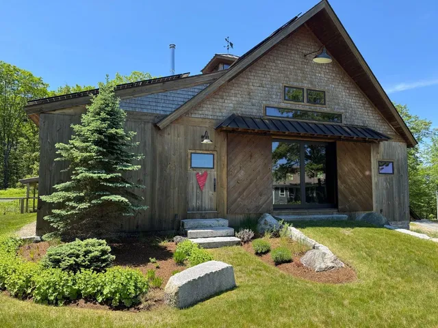 $2,250,000 | 541 S Road, Hopkinton, NH 03229