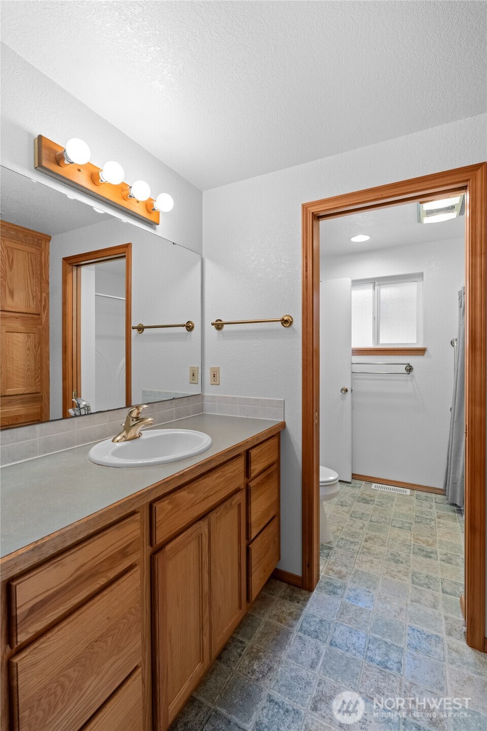 4205 Delphi Road Southwest Olympia, WA 98512 - Photo 12 of 40 Gallery Image 12