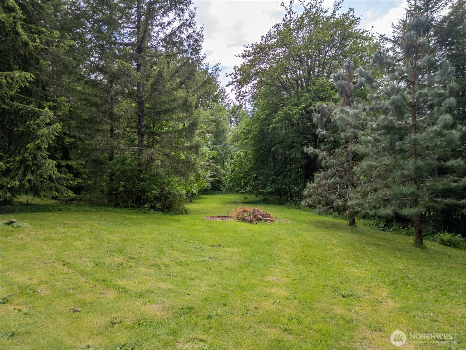 4205 Delphi Road Southwest Olympia, WA 98512 - Photo 35 of 40 Gallery Image 35