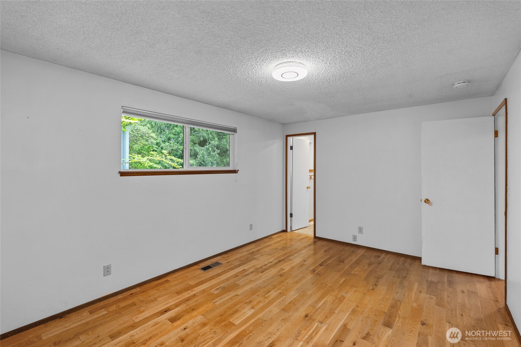 4205 Delphi Road Southwest Olympia, WA 98512 - Photo 9 of 40 Gallery Image 9