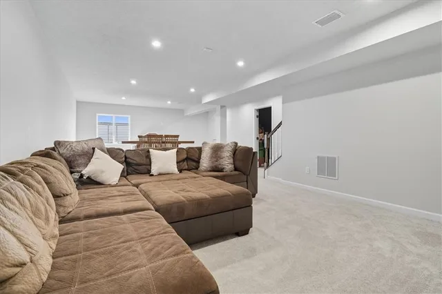 a picture of a floor plan