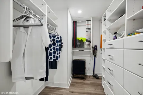 $3,400 | 175 East Delaware Place, Unit 5609, Chicago, IL 60611