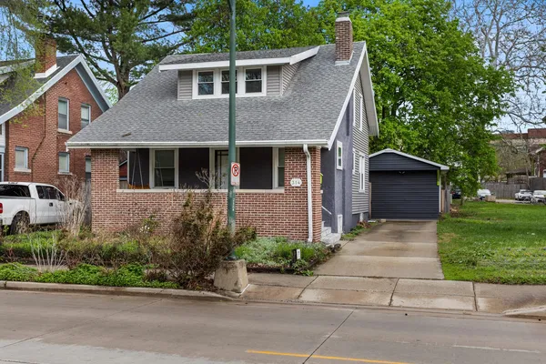 $219,900 | 314 West John Street, Champaign, IL 61820
