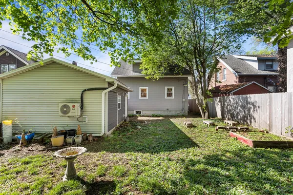 $219,900 | 314 West John Street, Champaign, IL 61820