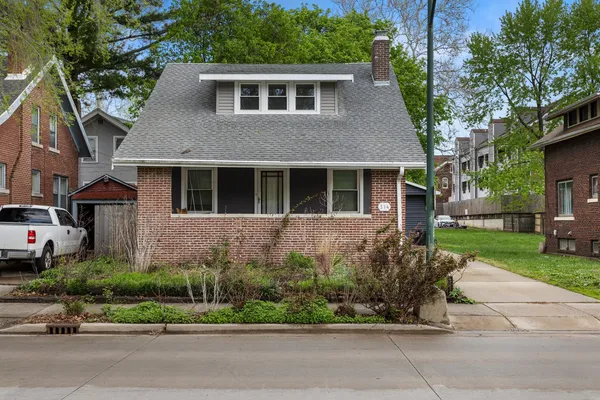 $219,900 | 314 West John Street, Champaign, IL 61820
