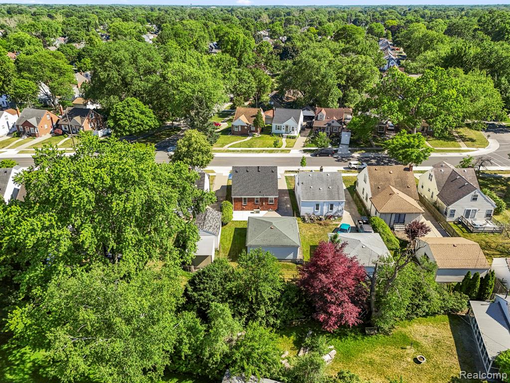 22312 Madison Street Dearborn, MI 48124 - Photo 6 of 47