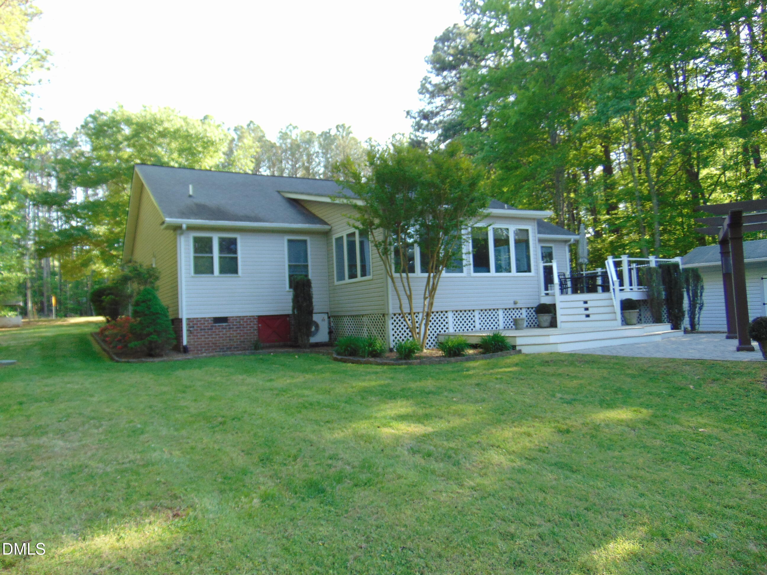 10249 State Rte 903 Bracey, VA 23919 - Photo 3 of 25 Exterior Back