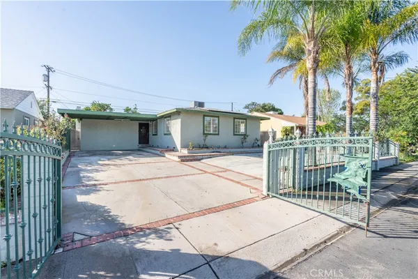 $861,499 | 8855 Tyrone Avenue, Panorama City, CA 91402