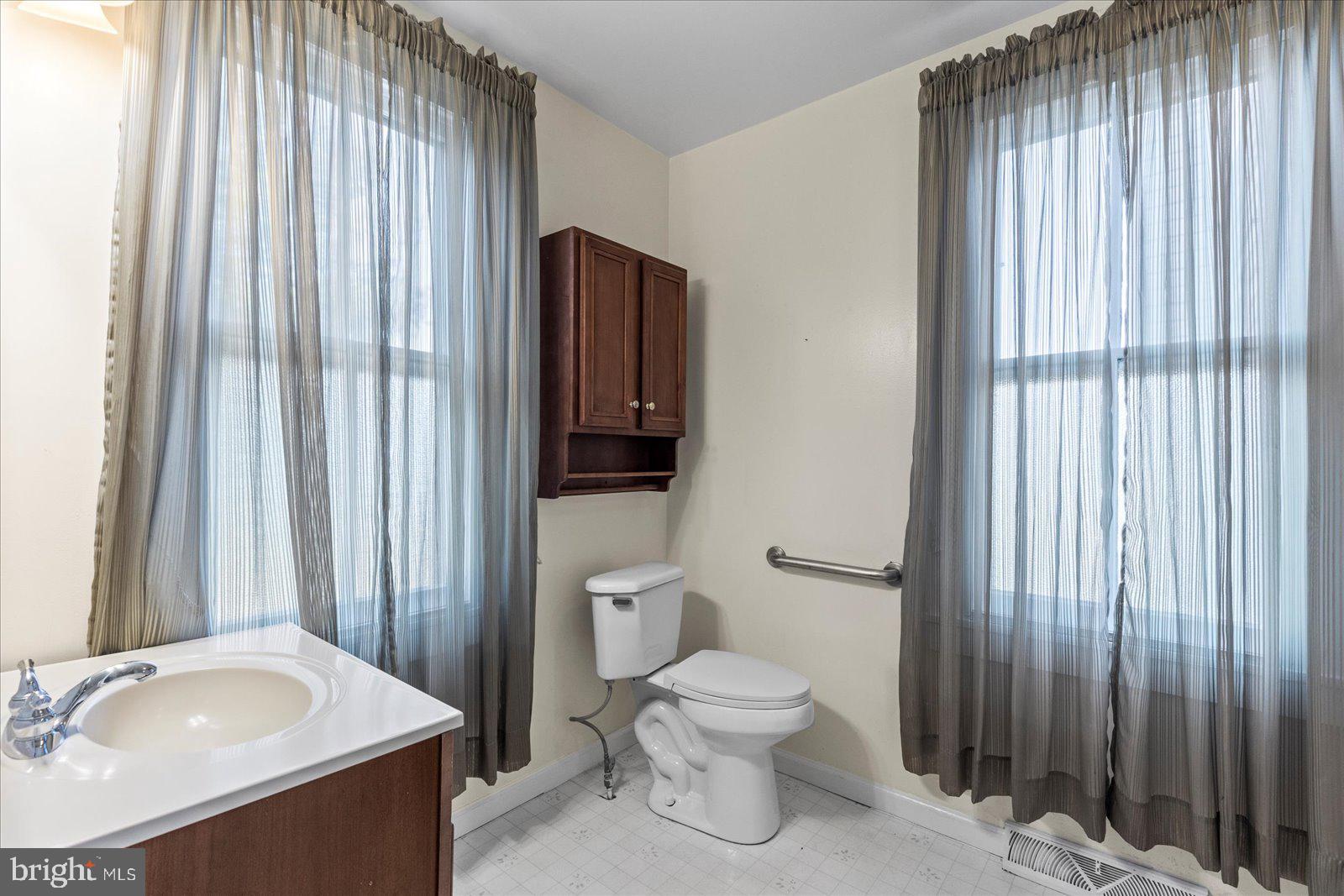 4947 East Prospect Road York, PA 17406 - Photo 14 of 46