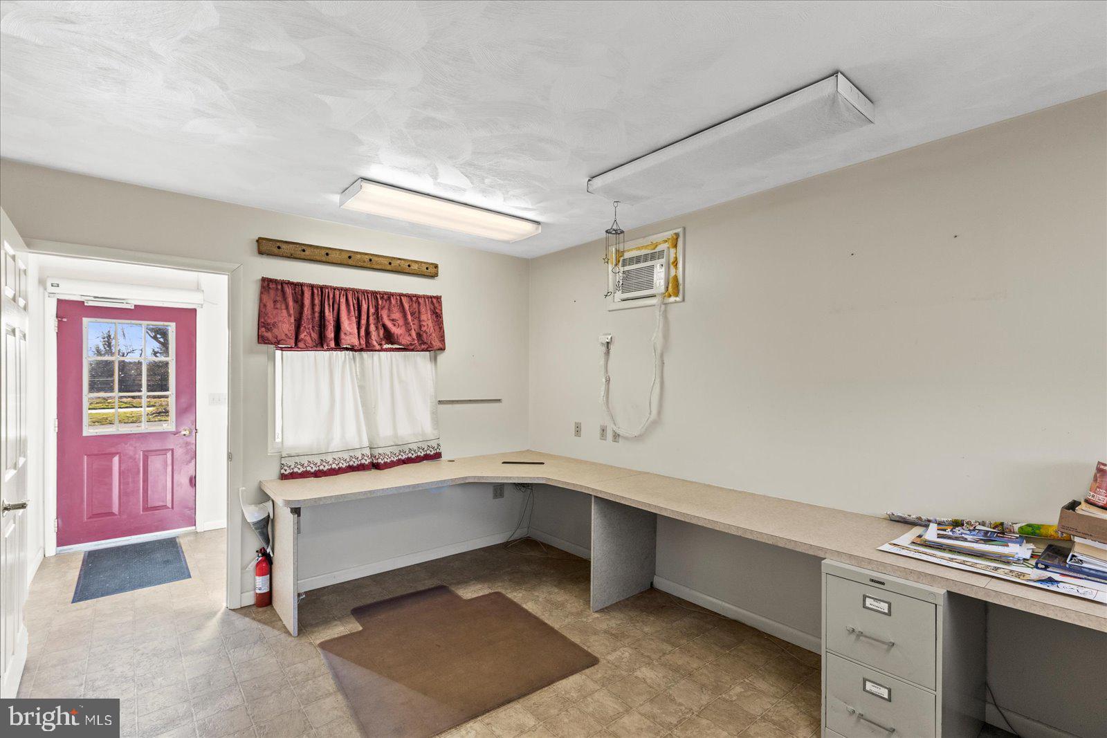 4947 East Prospect Road York, PA 17406 - Photo 35 of 46