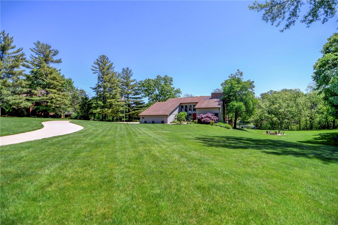 3058 Blackstone Drive Decatur, IL 62522 - Photo 1 of 48