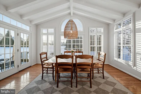 $1,250,000 | 17301 Vannes Court, Hamilton, VA 20158