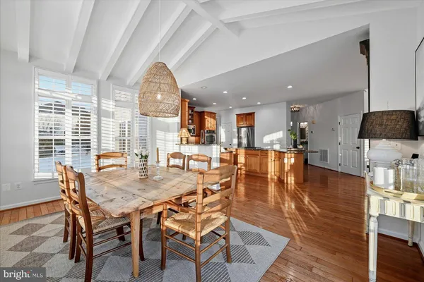 $1,250,000 | 17301 Vannes Court, Hamilton, VA 20158