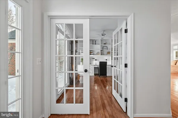 $1,250,000 | 17301 Vannes Court, Hamilton, VA 20158